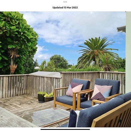 Cabbage Tree - Summer Or Winter Beachfront Haven Papamoa Exterior photo